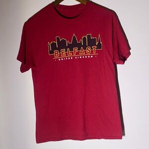 Belfast United Kingdom Graphic Tee - Red
